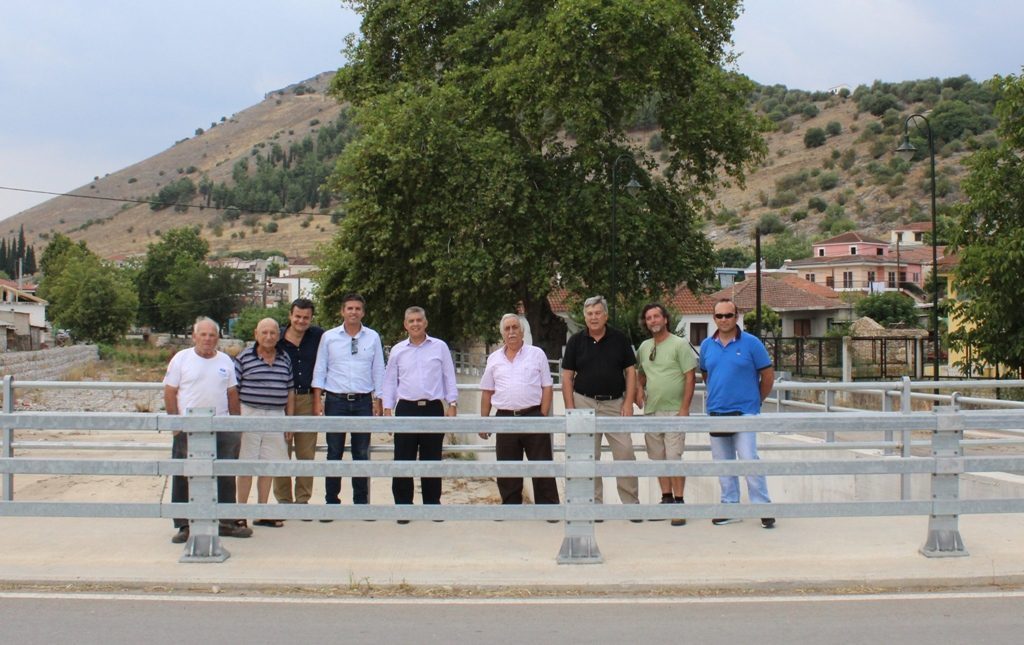 Στη γέφυρα και τα αντιπλημμυρικά έργα στο Δαμάσι συνολικού προϋπολογισμού 2,4 εκατ. ευρώ ο περιφερειάρχης Θεσσαλίας