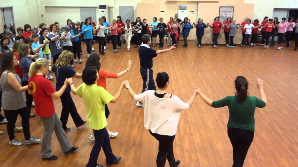 Έναρξη μαθημάτων ελληνικών παραδοσιακών χορών
