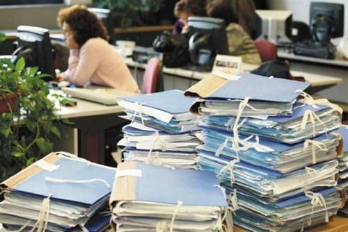 ΕΡΓΑΣΙΕΣ ΑΝΑΒΑΘΜΙΣΗΣ ΣΤΑ ΛΗΞΙΑΡΧΕΙΑ ΤΩΝ ΔΗΜΩΝ ΕΛΑΣΣΟΝΑΣ ΚΑΙ ΤΕΜΠΩΝ