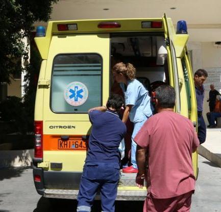 ΦΟΡΤΗΓΟ ΠΑΡΕΣΥΡΕ ΚΑΙ ΤΡΑΥΜΑΤΙΣΕ 43ΧΡΟΝΟ ΣΤΗΝ ΕΛΑΣΣΟΝΑ