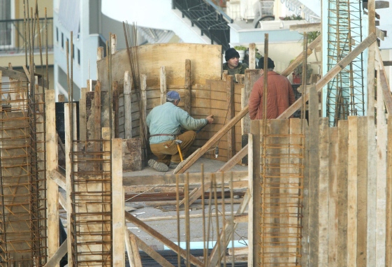 Καταγγελία του Σωματείου Εργατοτεχνιτών Οικοδόμων Επαρχίας Ελασσόνας για την απαράδεκτη τιμωρία συναδέλφου φαντάρου