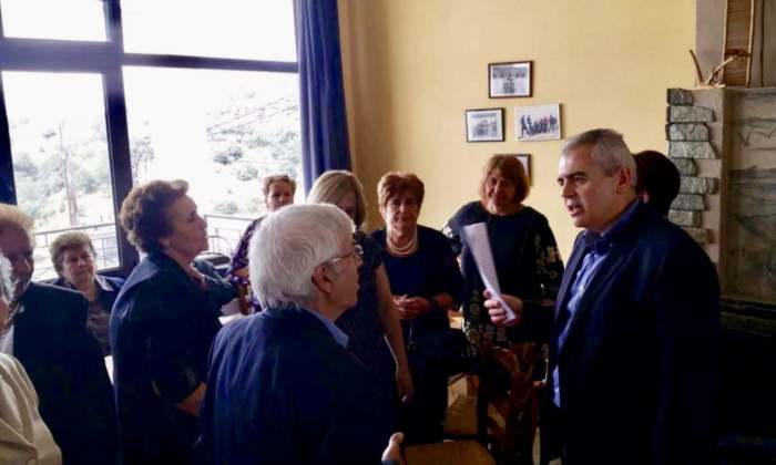 Μ. Χαρακόπουλος: Δεν ξέρατε ότι ο αγροτικός γιατρός στην Τσαπουρνιά δεν μίλαγε ελληνικά;