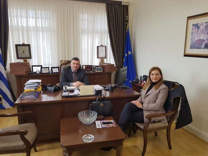 Τη Στέλλα Μπίζιου δέχθηκε στο γραφείο του ο δήμαρχος Ελασσόνας κ. Νίκος Ευαγγέλου