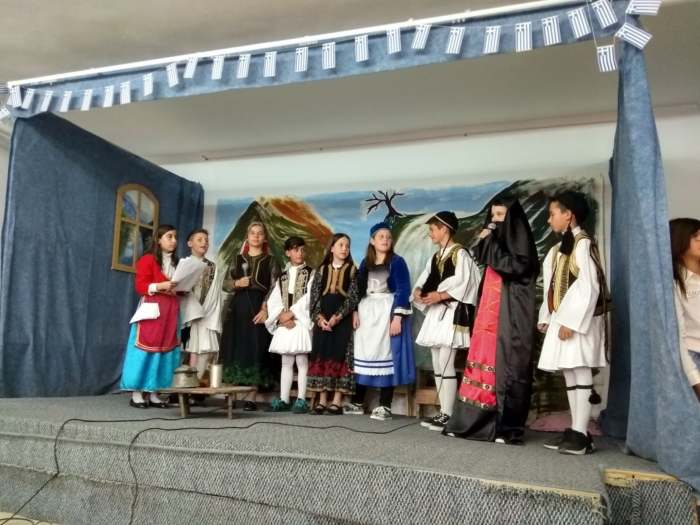 Εορταστικές εκδηλώσεις μνήμης του εθνικοαπελευθερωτικού αγώνα του 1821, στο Δημοτικό Σχολείο Ευαγγελισμού