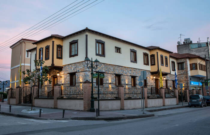 Το ωράριο λειτουργίας των γραφείων της Ιεράς Μητροπόλεως