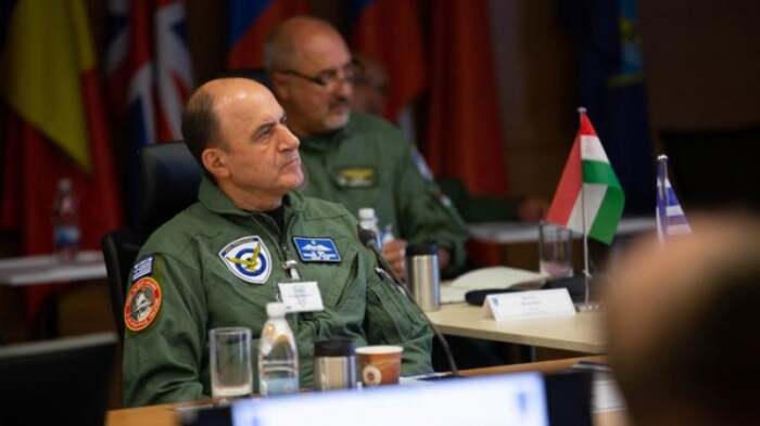 Στο συμπόσιο αρχηγών αεροποριών του ΝΑΤΟ συμμετείχε ο Ελασσονίτης αρχηγός ΓΕΑ αντιπτέραρχος Γ. Μπλιούμης