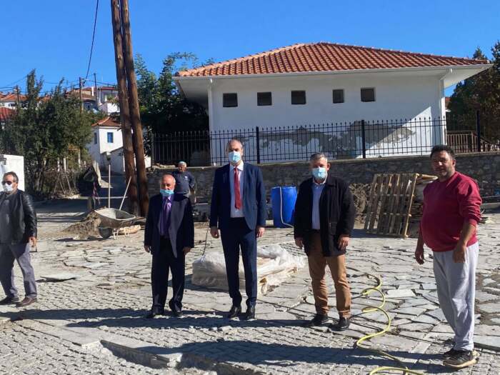 Ξεκίνησαν οι εργασίες αποκατάστασης πλακόστρωτων στην Κρανέα Ελασσόνας