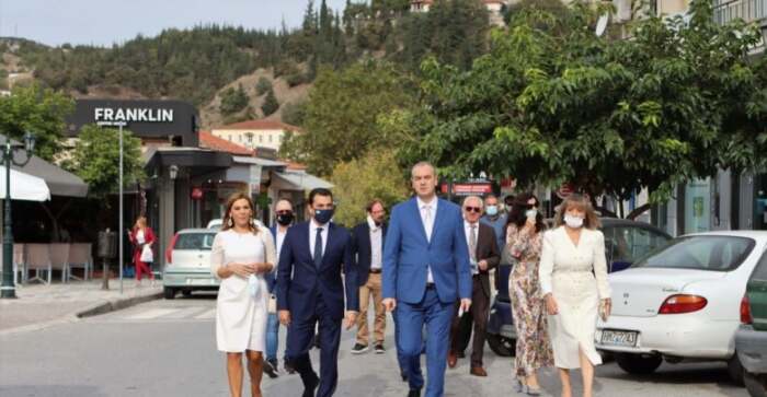 Στην Ελασσόνα για την επέτειο της Απελευθέρωσης ο Υφυπουργός Αγροτικής Ανάπτυξης Κώστας Σκρέκας