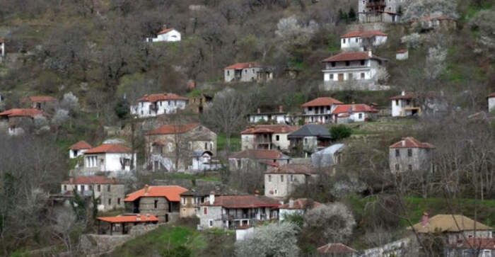 Το «στοιχειωμένο» χωριό στους πρόποδες του Ολύμπου που ακόμα τρομάζει τους επισκέπτες του