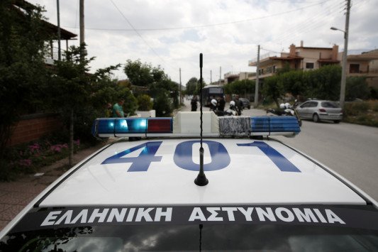 Τον έπιασαν στην Ελασσόνα με χασίς και τρίφτη κάνναβης