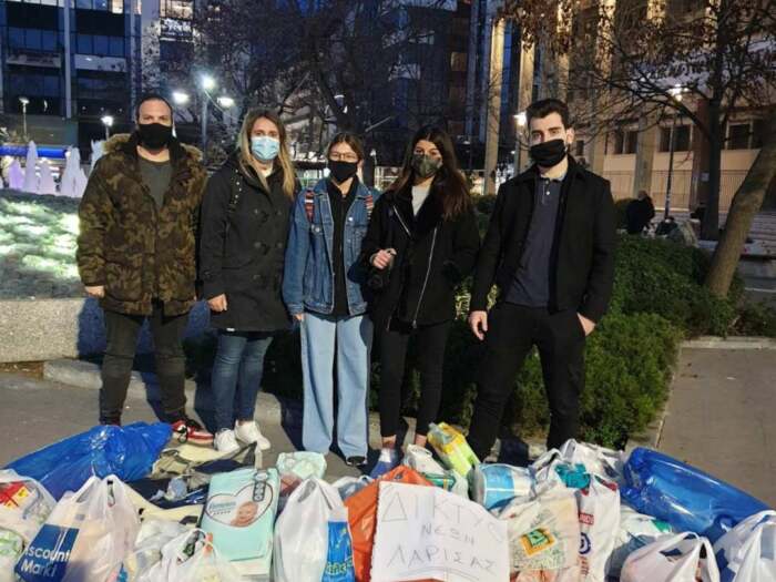 Το Δίκτυο Νέων Λάρισας μοίρασε είδη πρώτης ανάγκης και τρόφιμα στους σεισμόπληκτους