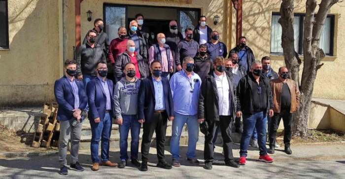 Παραλαβή ειδών πρώτης ανάγκης και τροφίμων από το Κοινωνικό Παντοπωλείο της Ιεράς Μητρόπολης Ελασσόνας (φώτο)