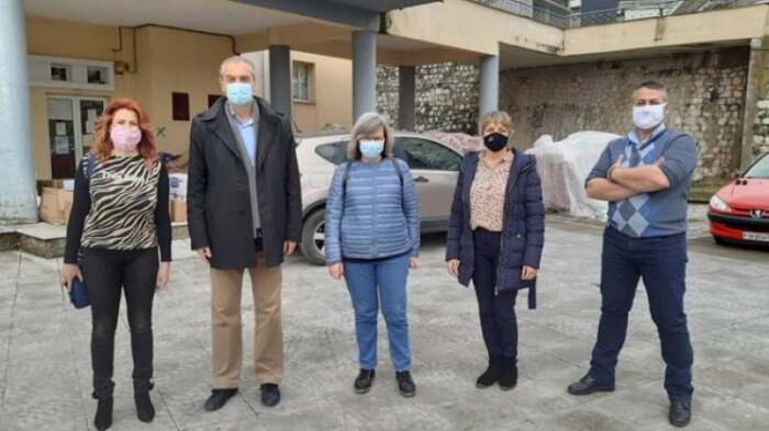Υλική βοήθεια στους σεισμόπληκτους από τους Δικαστικούς Υπαλλήλους