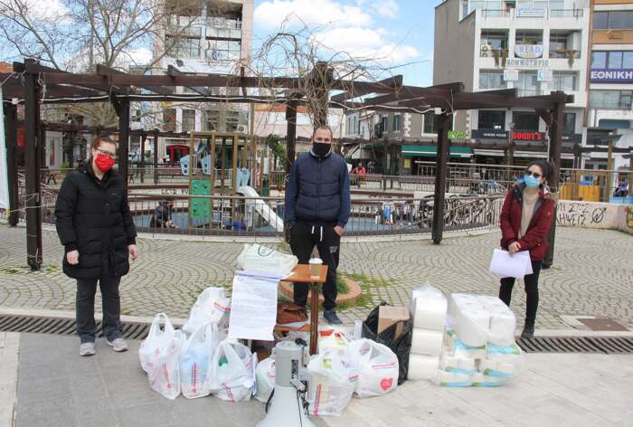 Χιλιόμετρα μακριά αλλά οι καρδιές τόσο κοντά! Συγκέντρωσαν είδη πρώτης ανάγκης για τους σεισμόπληκτους της Ελασσόνας