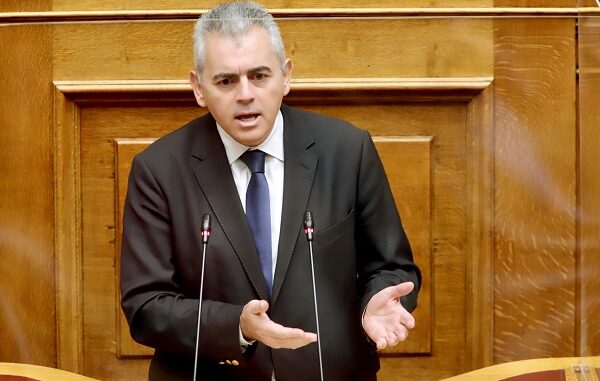 ΝΑ ΕΠΑΝΕΞΕΤΑΣΤΕΙ Η ΔΗΜΙΟΥΡΓΙΑ ΦΩΤΟΒΟΛΤΑΪΚΩΝ ΣΤΗΝ ΑΕΤΟΡΑΧΗ
