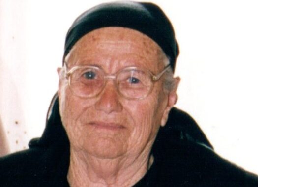 ΣΗΜΕΡΑ ΔΕΥΤΕΡΑ ΣΤΟ ΒΛΑΧΟΓΙΑΝΝΙ Η ΚΗΔΕΙΑ ΤΗΣ ΚΕΡΑΣΙΝΑΣ ΜΗΣΙΟΥ