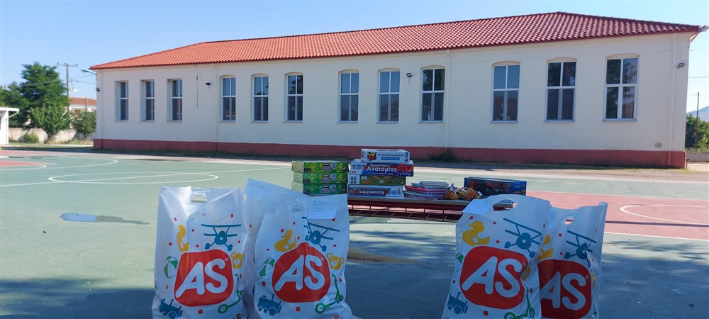 Σε σεισμόπληκτα σχολεία σε Βλαχογιάννι και Δομένικο ο Δήμαρχος Ελασσόνας