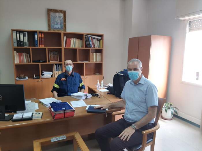 Σε ετοιμότητα ο Δήμος Ελασσόνας λόγω του υψηλού  κινδύνου  εκδήλωσης πυρκαγιάς – Συνάντηση Γάτσα με τον Διοικητή Πυροσβεστικών Υπηρεσιών Λάρισας