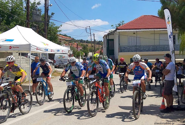 Διασυλλογικός αγώνας ορεινής ποδηλασίας στην Άκρη Ελασσόνας