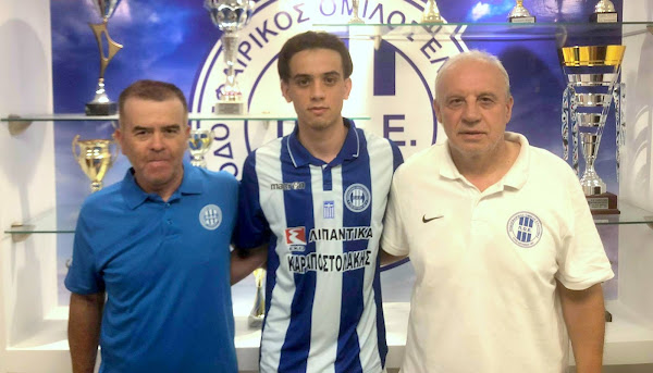 Τον νεαρό επιθετικό Κώστα Ιγγλέζο απέκτησε ο ΠΟΕ