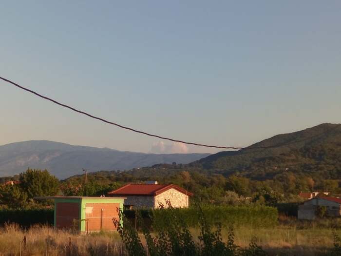 “Φωτιά” πήρε το τηλεφωνικό κέντρο της πυροσβεστικής για καπνούς σε χωριά της Ελασσόνας