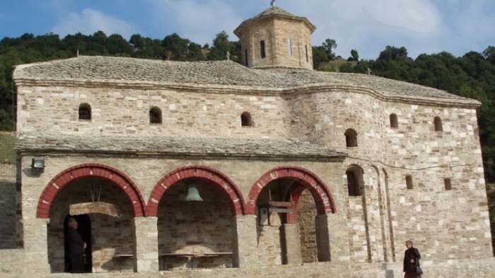 Ελασσόνα: Πανηγυρίζει σήμερα και αύριο η ιστορική Μονή «Παλαιοκαρυάς» Κρανέας