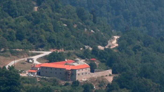 Πανηγυρίζει σήμερα και αύριο η ιστορική Μονή Κανάλων Ολύμπου