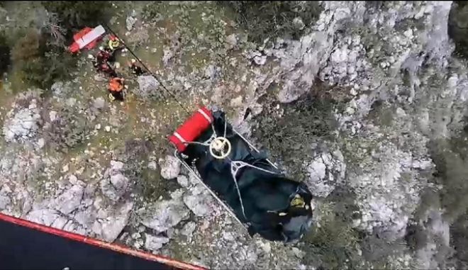 Όλυμπος: Επιχείρηση για τη μεταφορά 58χρονης τραυματισμένης γυναίκας