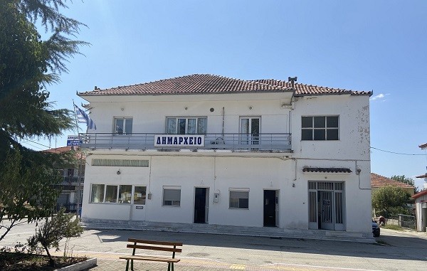 ΑΝΑΒΑΘΜΙΖΕΤΑΙ ΕΝΕΡΓΕΙΑΚΑ ΤΟ ΔΗΜΟΤΙΚΟ ΚΑΤΑΣΤΗΜΑ ΚΑΛΛΙΘΕΑΣ ΕΛΑΣΣΟΝΑΣ ΜΕ 290.000 € ΑΠΟ ΤΟ ΕΣΠΑ ΘΕΣΣΑΛΙΑΣ 