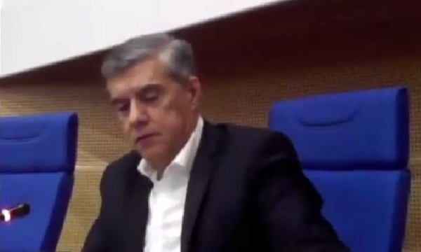 ΞΕΚΑΘΑΡΟ ΟΧΙ ΑΠΟ ΤΗΝ ΠΕΡΙΦΕΡΕΙΑ ΣΤΗΝ ΠΡΟΣΠΑΘΕΙΑ ΝΑ ΣΤΗΘΕΙ ΦΩΤΟΒΟΛΤΑΪΚΟ ΠΑΡΚΟ ΣΤΗΝ ΚΑΛΛΙΘΕΑ ΕΛΑΣΣΟΝΑΣ