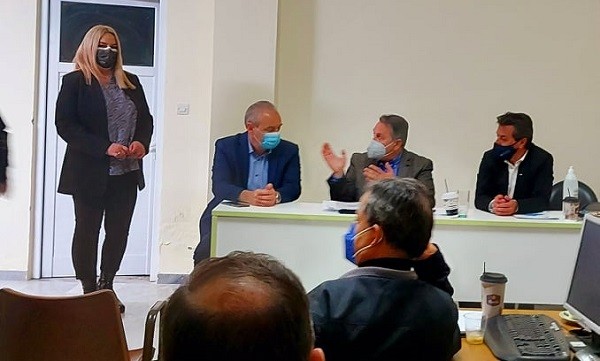 ΟΙ ΈΜΠΟΡΟΙ ΤΗΣ ΘΕΣΣΑΛΙΑΣ ΣΤΗΝ ΕΛΑΣΣΟΝΑ