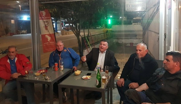 ΣΤΟ ΜΕΣΟΧΩΡΙ Ο Ν. ΕΥΑΓΓΕΛΟΥ ΣΕ ΣΥΝΑΝΤΗΣΗ ΜΕ ΤΑ ΜΕΛΗ ΤΟΥ ΣΥΝΔΥΑΣΜΟΥ «ΑΛΛΑΖΟΥΜΕ»