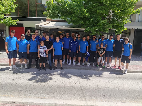 Ο ΠΟ Ελασσόνας ευχαριστεί τις «σούβλες του Μηλιώνη» και το Μικρό Καφέ