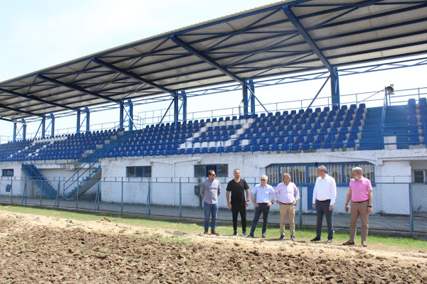 Σε αθλητικά έργα στην Ελασσόνα ο Περιφερειάρχης Θεσσαλίας Κώστας Αγοραστός