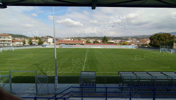 Τελευταίες “πινελιές” στο Δημοτικό Γήπεδο Ελασσόνας