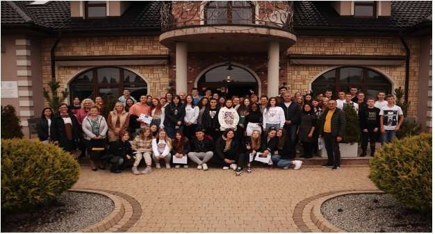 ΤΟ ΛΥΚΕΙΟ ΔΟΜΕΝΙΚΟΥ ΣΤΟ ΜΠΛΑΤΣΚΙ ΤΗΣ ΠΟΛΩΝΙΑΣ ΜΕ ΠΡΟΓΡΑΜΜΑ ERASMUS+