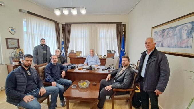 ΣΕΙΡΑ ΕΠΑΦΩΝ ΕΙΧΕ ΣΤΗΝ ΕΛΑΣΣΟΝΑ Ο ΑΠΟΣΤΟΛΟΣ ΠΕΚΑΣ