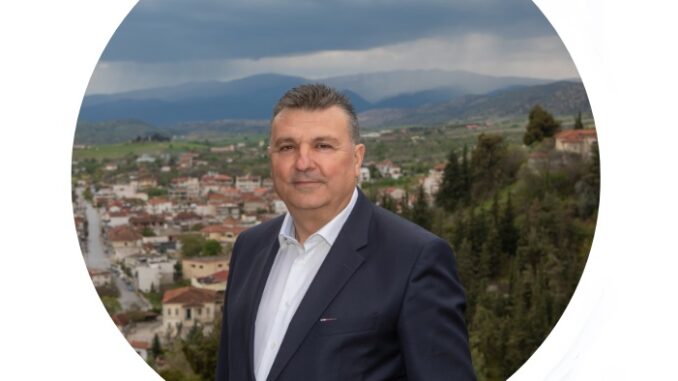 ΑΝΑΚΟΙΝΩΝΕΙ ΤΗΝ ΥΠΟΨΗΦΙΟΤΗΤΑ ΤΟΥ ΓΙΑ ΔΗΜΑΡΧΟΣ ΕΛΑΣΣΟΝΑΣ Ο ΝΙΚΟΣ ΕΥΑΓΓΕΛΟΥ