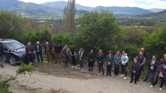 ΕΚΔΗΛΩΣΗ ΤΙΜΗΣ ΚΑΙ ΜΝΗΜΗΣ ΣΤΗΝ ΚΑΡΥΑ ΓΙΑ ΤΟΥΣ ΦΟΝΕΥΘΕΝΤΕΣ ΑΠΟ ΤΟΥΣ ΓΕΡΜΑΝΟΥΣ