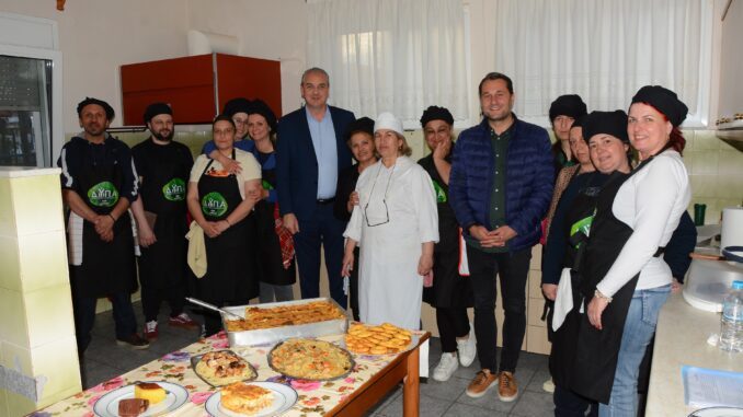 ΤΕΛΕΤΗ ΛΗΞΗΣ ΚΑΙ ΑΠΟΝΟΜΗ ΠΙΣΤΟΠΟΙΗΤΙΚΩΝ ΣΕ «ΒΟΗΘΟΥΣ ΜΑΓΕΙΡΩΝ» ΣΤΟΝ ΔΗΜΟ ΕΛΑΣΣΟΝΑΣ