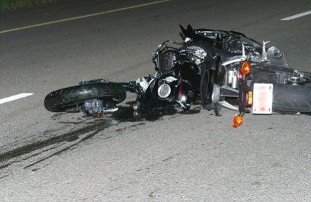 ΝΕΚΡΟΣ 48ΧΡΟΝΟΣ ΣΕ ΤΡΟΧΑΙΟ ΕΞΩ ΑΠΟ ΤΗΝ ΕΛΑΣΣΟΝΑ