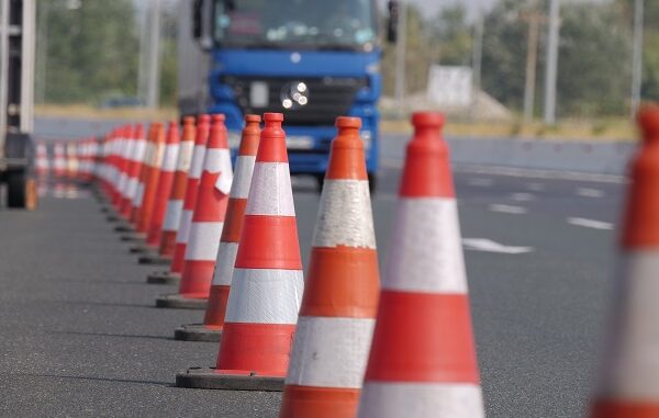 ΟΙ ΚΥΚΛΟΦΟΡΙΑΚΕΣ ΡΥΘΜΙΣΕΙΣ ΠΟΥ ΘΑ ΙΣΧΥΣΟΥΝ ΤΟ ΣΑΒΒΑΤΟΚΥΡΙΑΚΟ ΣΤΗΝ ΕΛΑΣΣΟΝΑ ΛΟΓΩ ΑΓΩΝΑ ΑΥΤΟΚΙΝΗΤΩΝ