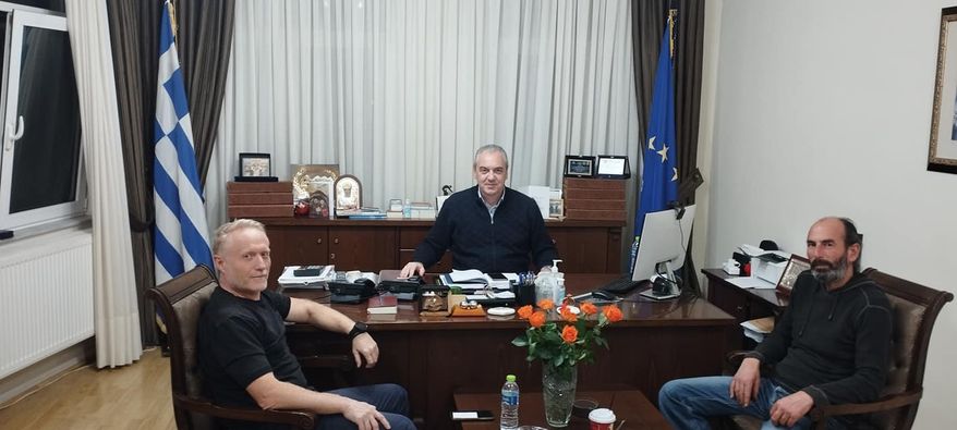 Εθιμοτυπική επίσκεψη γνωριμίας με τον Δήμαρχο Ελασσόνας