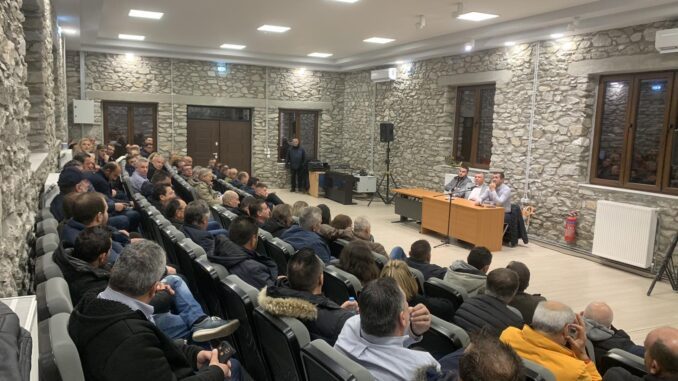 Ο ΘΑΝΑΣΗΣ ΜΠΙΖΙΟΣ ΝΕΟΣ ΕΠΙΚΕΦΑΛΗΣ ΤΗΣ ΠΑΡΑΤΑΞΗΣ «ΑΛΛΑΖΟΥΜΕ» ΣΤΟ ΔΗΜΟ ΕΛΑΣΣΟΝΑΣ