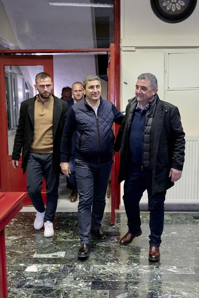 Επίσκεψη Υπουργού Αγροτικής Ανάπτυξης και υφυπουργών στο Δήμαρχο Ελασσόνας