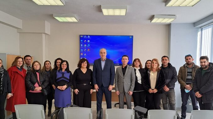 ΑΠΕΝΕΙΜΕ ΠΙΣΤΟΠΟΙΗΤΙΚΑ ΠΑΝΕΠΙΣΤΗΜΙΑΚΗΣ ΚΑΤΑΡΤΙΣΗΣ ΤΟ Κ.Δ.Β.Μ. ΕΛΑΣΣΟΝΑΣ