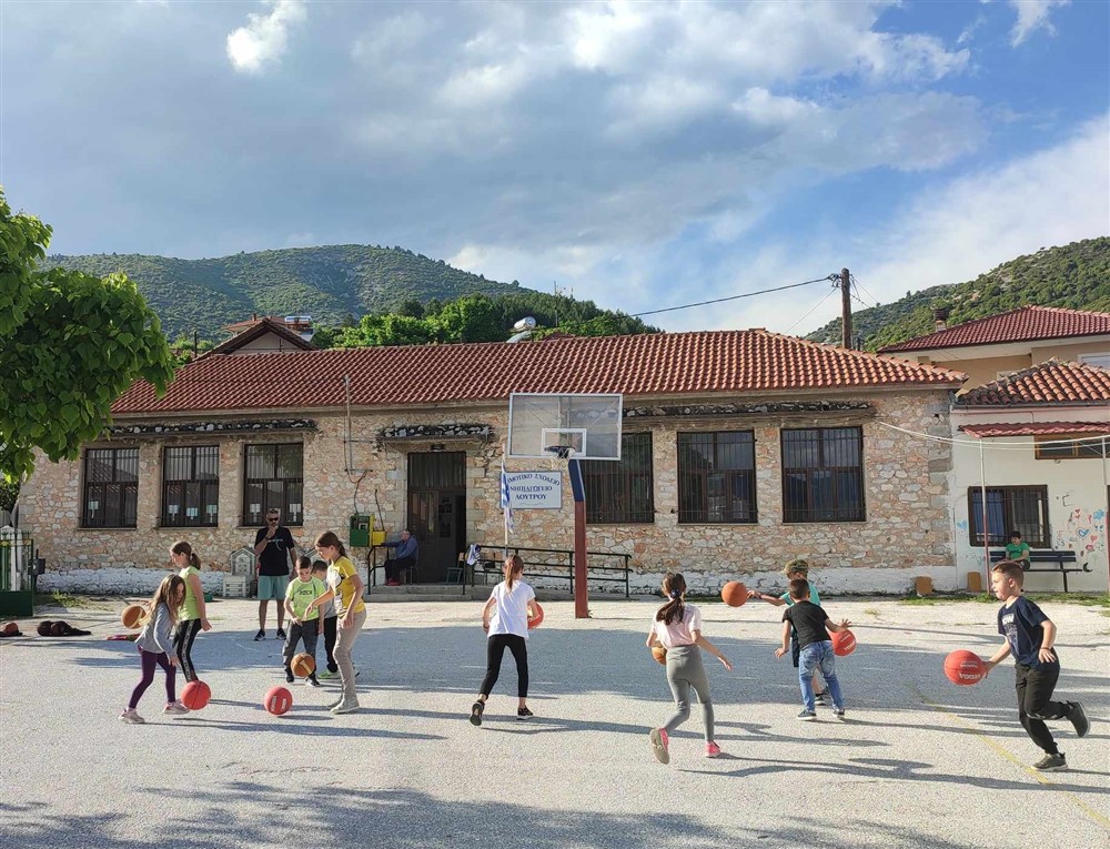 Δήμος Ελασσόνας: Ξεκινούν τα τμήματα «Κύκλοι Άθλησης και Εργαστήρια Ευεξίας» με δεκάδες συμμετοχές