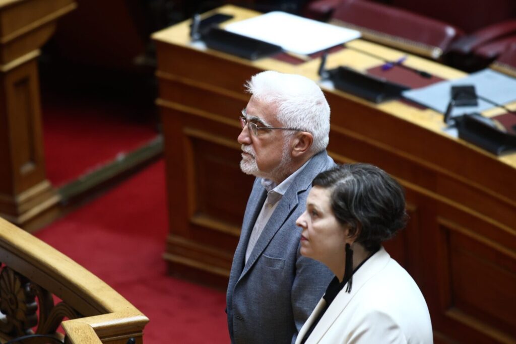 Ορκίστηκε βουλευτής ο Ελασσονίτης Γιάννης Καριπίδης