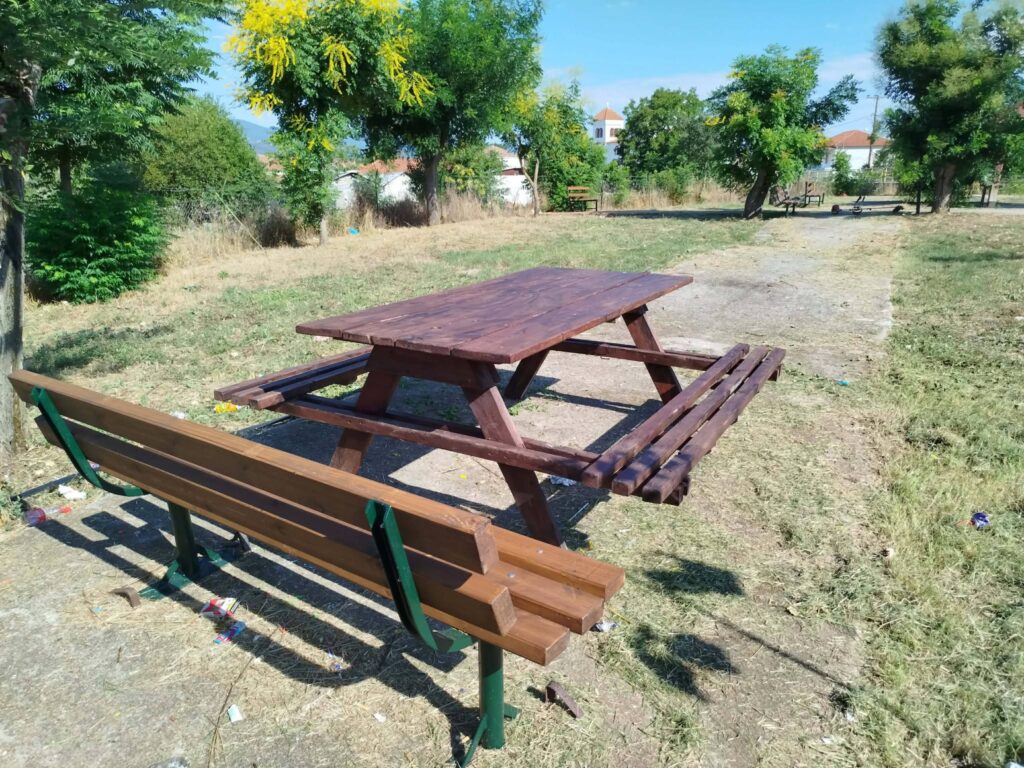 Άλλαξε η εικόνα του πάρκου σε χωριό της Ελασσόνας (ΦΩΤΟ)