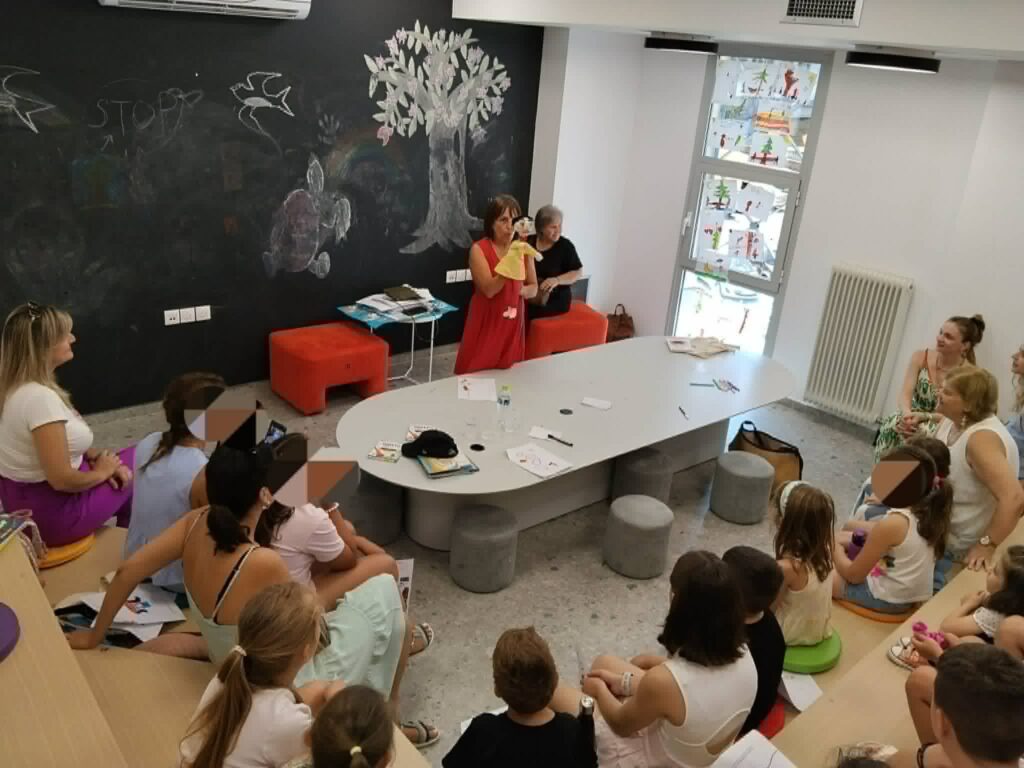 Τα παιδιά «γνώρισαν» τη μαμά… βιβλιοφάγο στη Δημοτική Βιβλιοθήκη Ελασσόνας! (ΦΩΤΟ)
